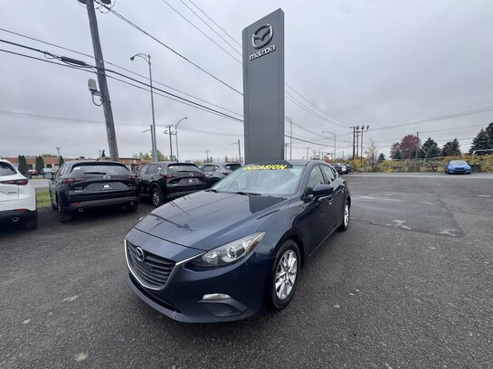 Mazda Mazda3 GS HATCHBACK MANUELLE A/C MAGS 2015 Bleu Mazda Mazda3 GS HATCHBACK MANUELLE A/C MAGS 2015 Bleu